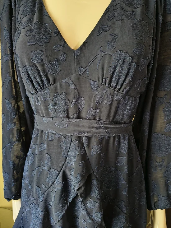 miami Navy Blue V-Neck Long Sleeve Lace Tiered Dress - Picture 6 of 10